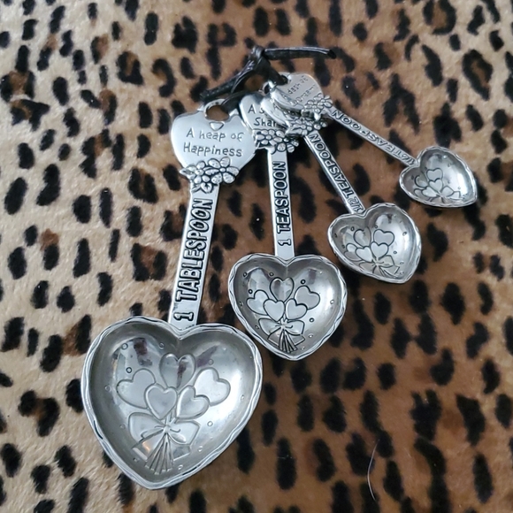 Vintage Measuring Spoon Set Of 4 - Picture 7 of 8